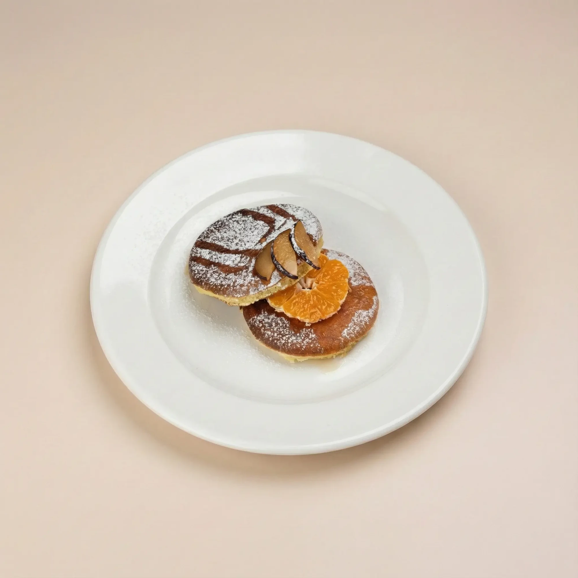 Pancakes – Seasonal Fruits, add Maple syrup / Honey / Nutella